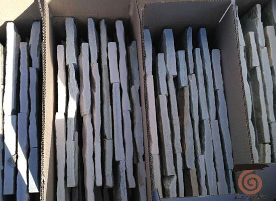 Flooring tiles