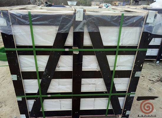 Flooring tiles