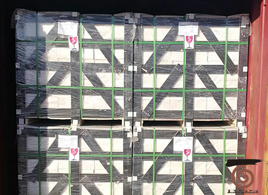 Flooring tiles