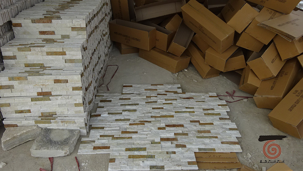 Flooring tiles