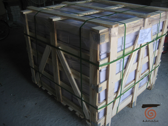 Flooring tiles
